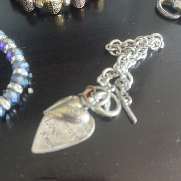 Multiple bracelets at one great price - Picture 4 of 6